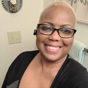 Meet your Posher, Sonyea01